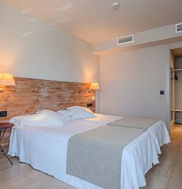Image gallery of Aparthotel Arrels d'Empordà