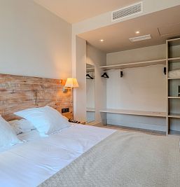 Image gallery of Aparthotel Arrels d'Empordà