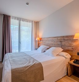 Image gallery of Aparthotel Arrels d'Empordà