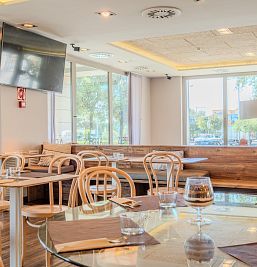 Image gallery of Aparthotel Arrels d'Empordà