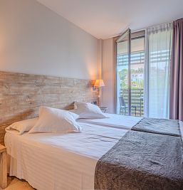 Image gallery of Aparthotel Arrels d'Empordà